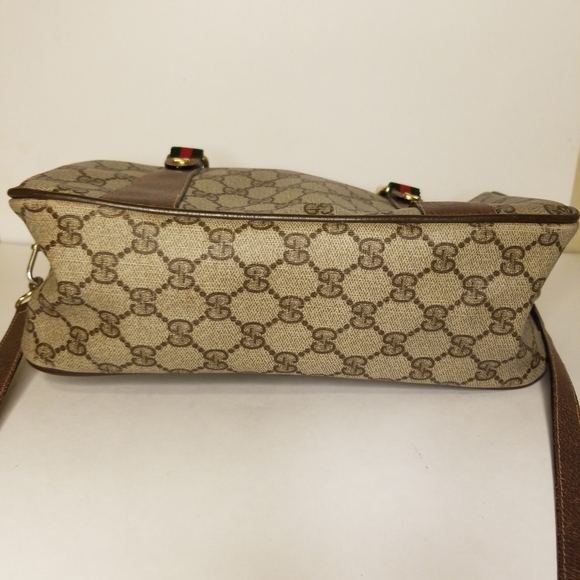 Beautiful vintage authentic Gucci bag - Picture 9 of 13